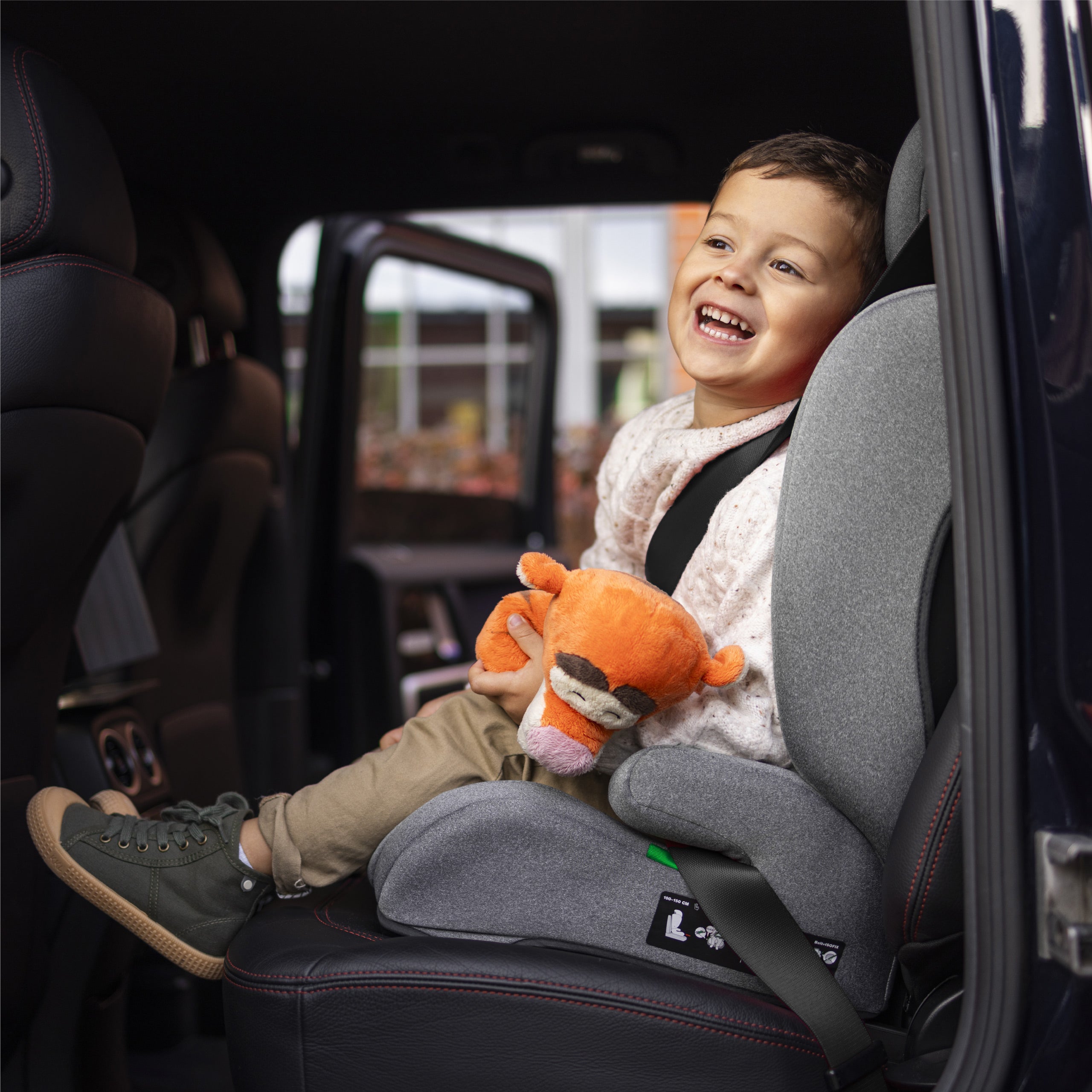 Seggiolino auto Tulano Joy 35 Black ISOFIX 100-150 cm I-Size
