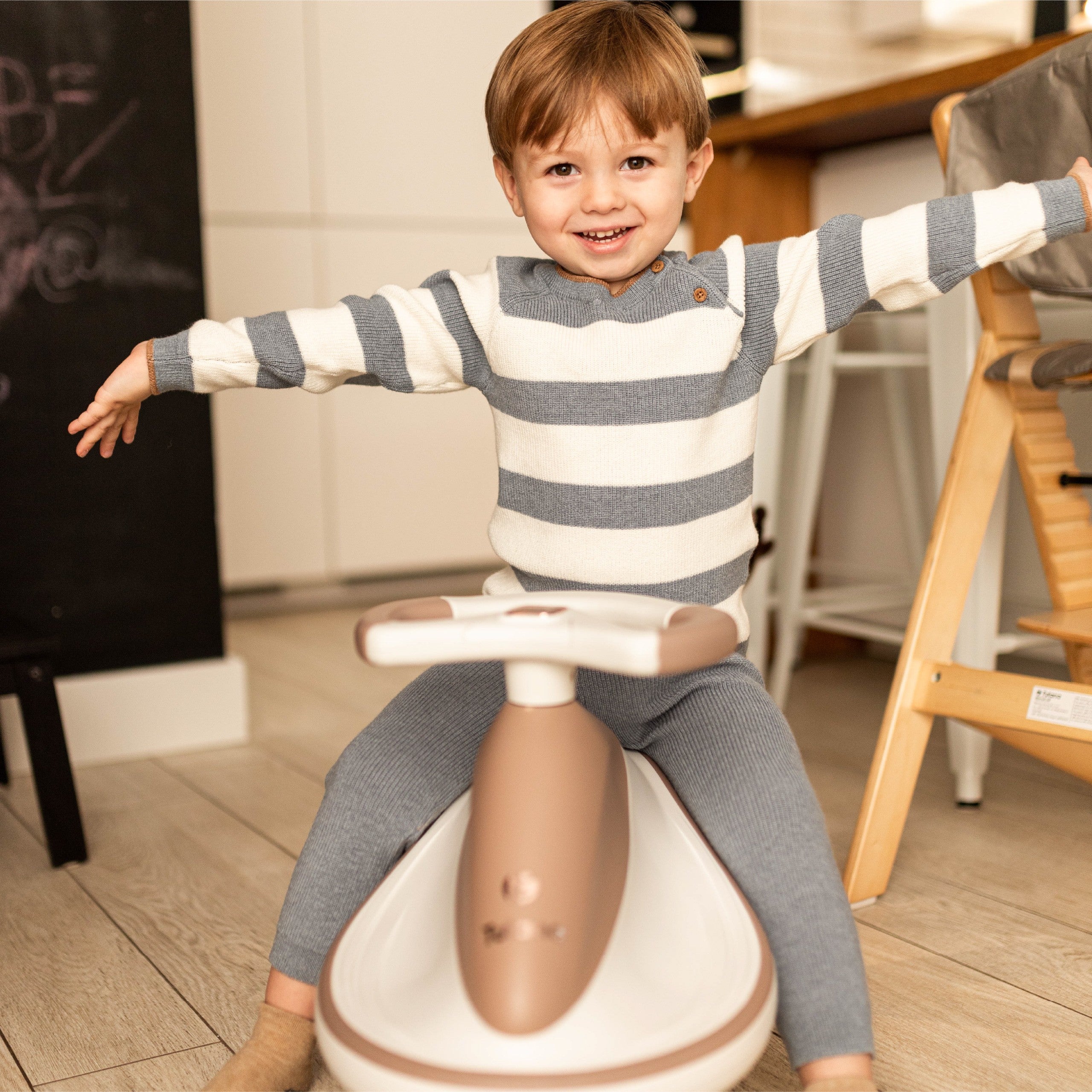 Carretto a gravità per bambini con luci LED Tulano Focus 55 Grey