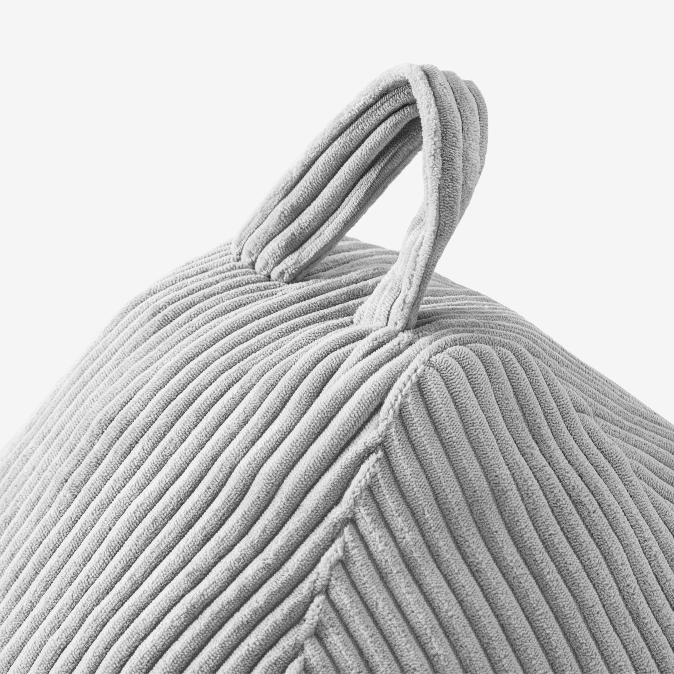 Pouf a sacco in velluto a coste grigio Mark Adler Comfy 1.0 Grey