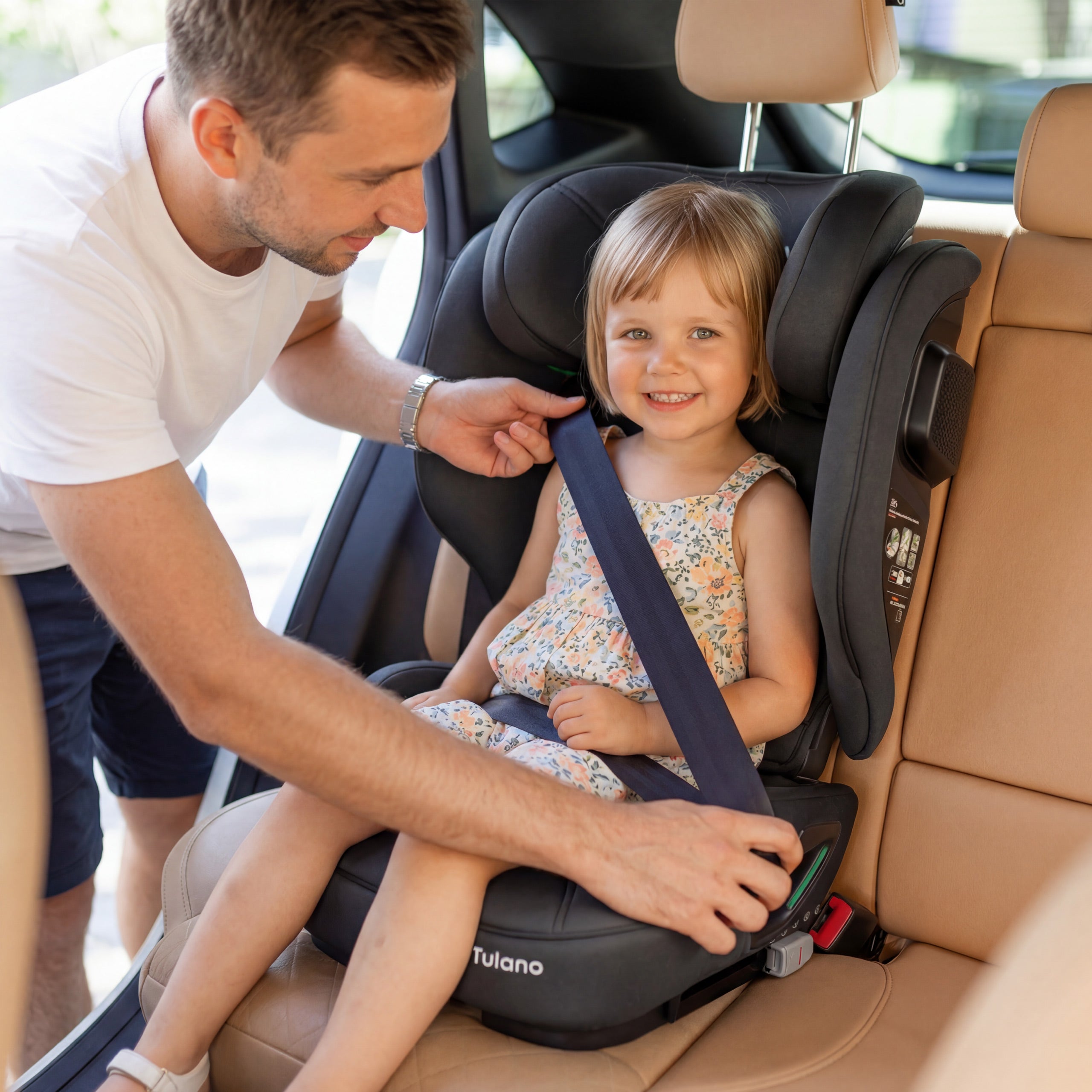 Seggiolino auto per bambini da 100 a 150 cm Tulano Joy 55 Black I-Size