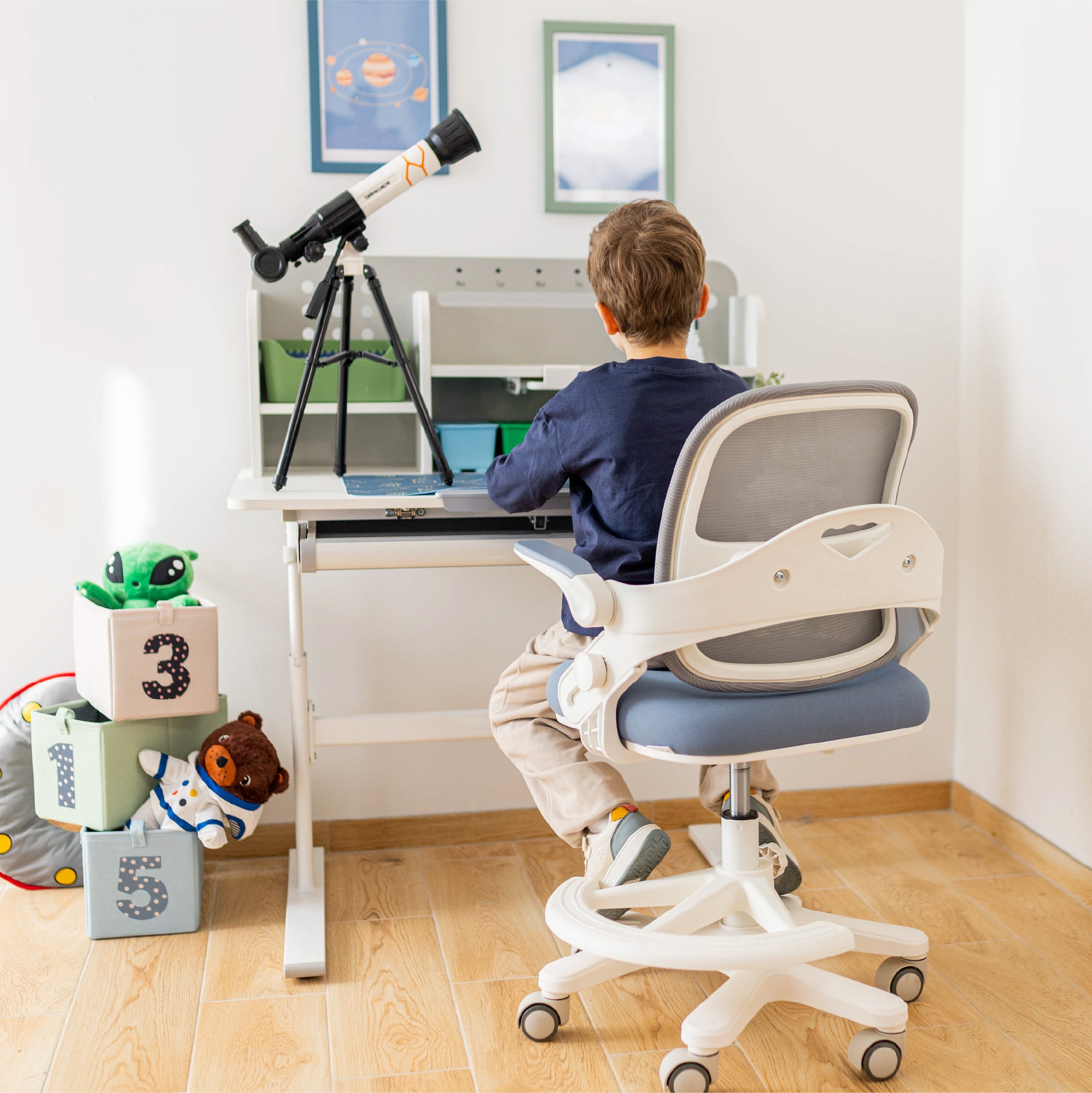 Poltrona da scrivania per bambini Mark Adler Junior 4.3 Blu-grigio