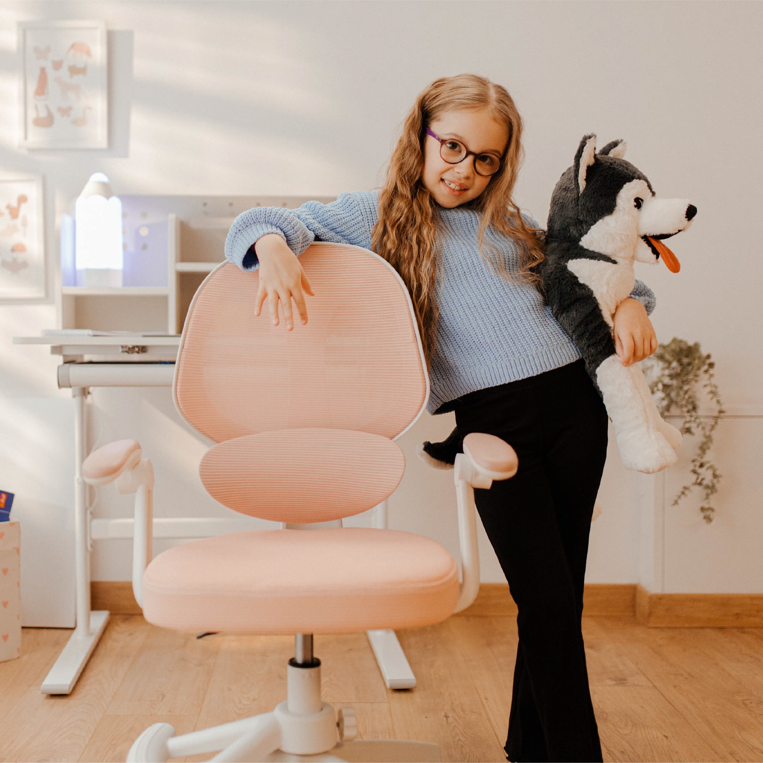 Poltrona regolabile per bambini Mark Adler Junior 4.5 Pink