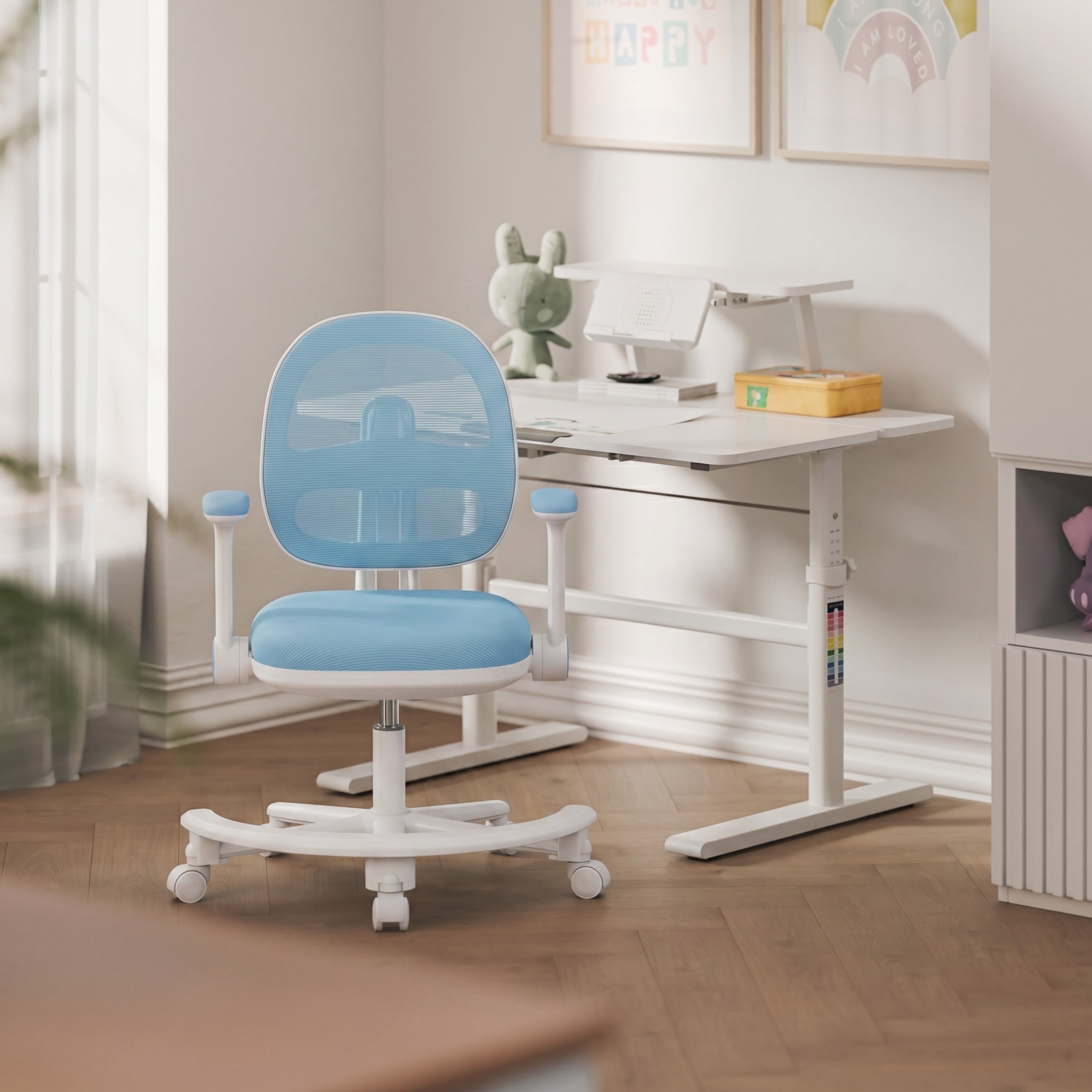 Sedia da scrivania ergonomica per bambini Mark Adler Junior 3.6 Blue
